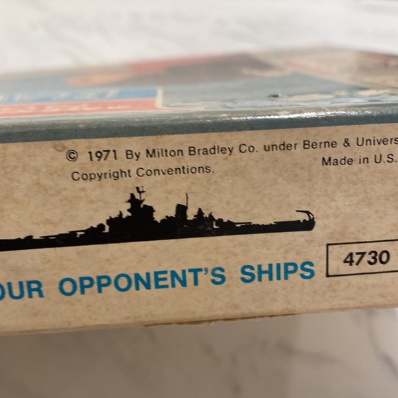 Vintage 1971 Milton Bradley Battleship Game
Very good condition - Picture 3 of 7